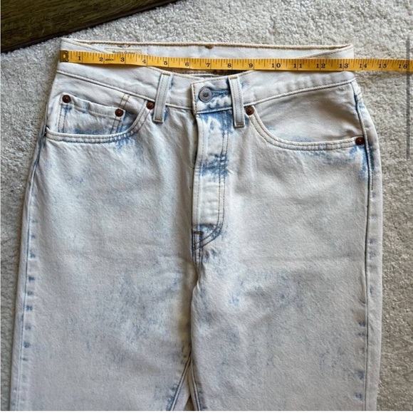 NWOT 501 Levi's Classic '81 Women Jeans Size 26/33 100% Cotton - Picture 12 of 13